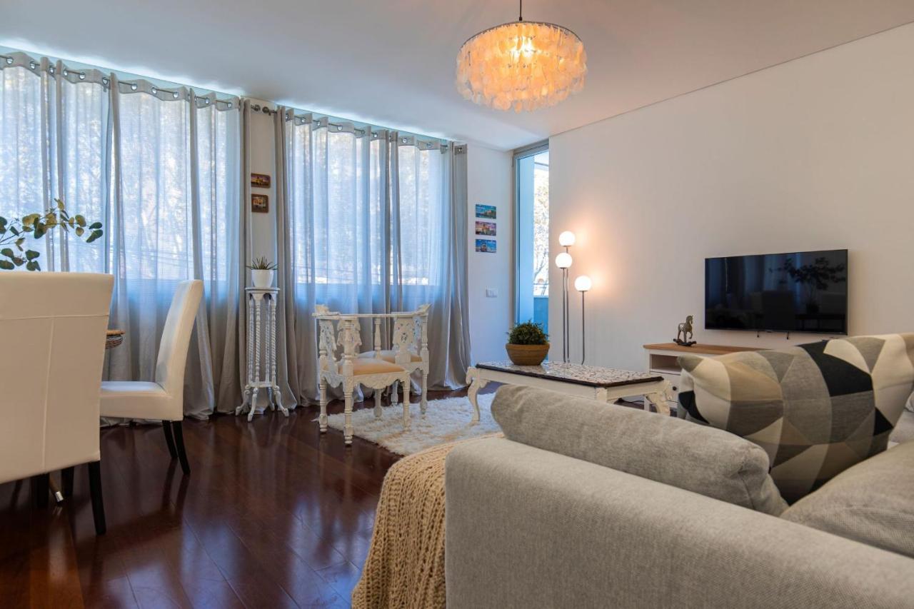 Touch Of Class 2Bdr Apartment By Lovelystay Κασκαΐς Εξωτερικό φωτογραφία